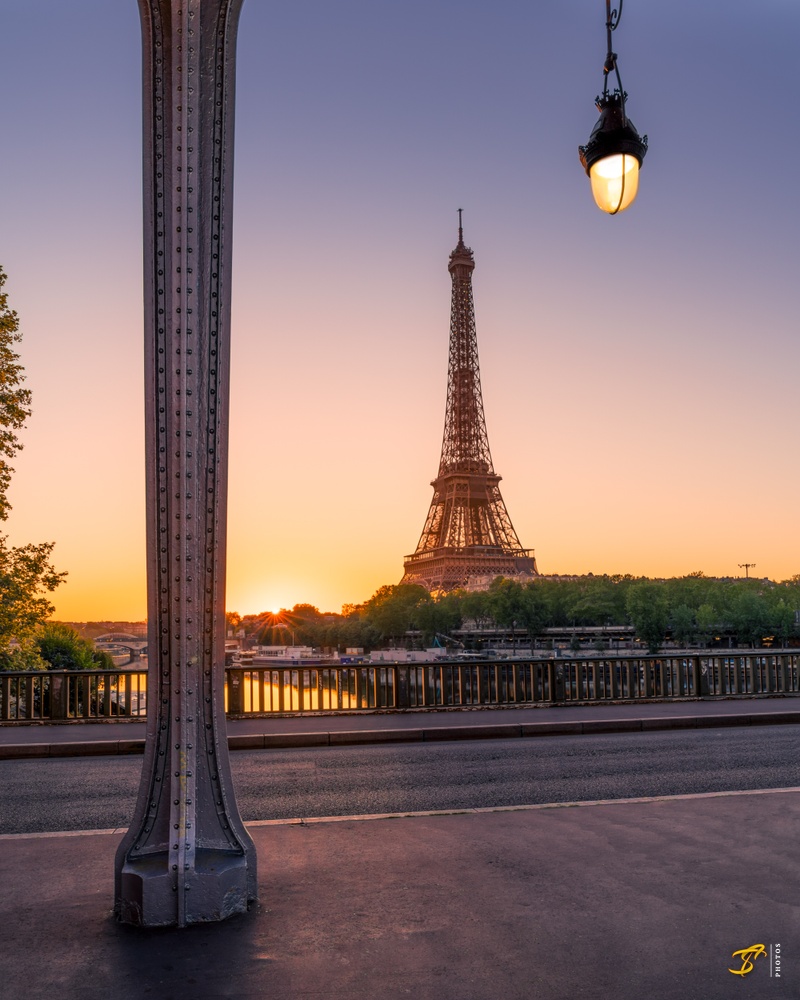 Paris-Bir Hakeim-Eiffel Tower-Sunrise1