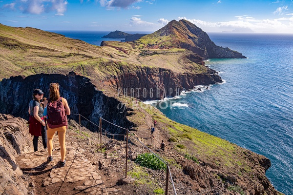 Ponta-de-São-Lourenço-Madeira-walkers - MADEIRA - Photographs of Europe