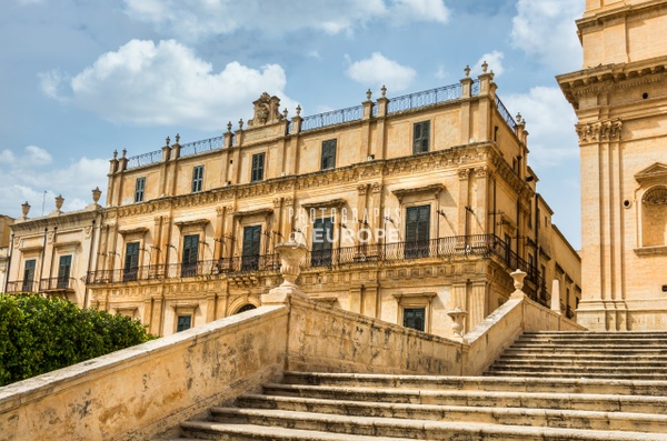 Palazzo-Landolina-Noto-Sicily-Italy - Photographs of Sicily, Italy. 