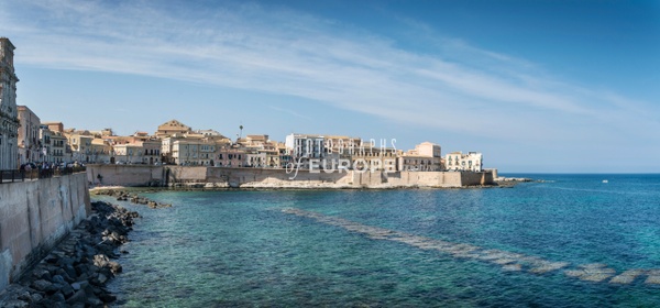 Seafront-Syracuse-Sicily-Italy-Panorama-2 - Photographs of Sicily, Italy.