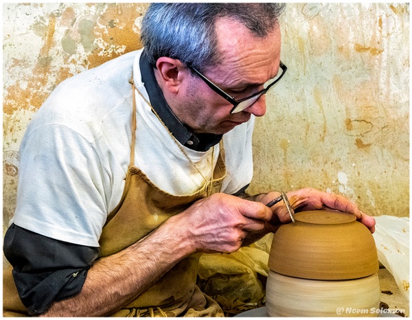 Male Ceramic Maker 1 ITALY_757_2022 copy 2 - PEOPLE - Norm Solomon Photography 