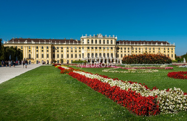Gardens-and-Schönbrunn-Palace-Vienna-Austria - Photographs of Granada, Spain