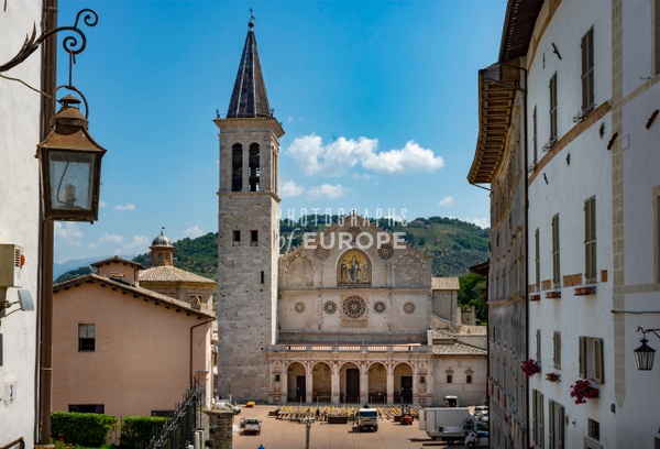 Spoleto-Cathedral-Duomo-of-Spoleto-Umbria-Italy - UMBRIA - Photographs of Europe 