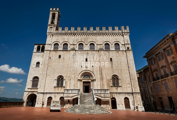Palazzo-dei-Consoli-Gubbio-Umbria-Italy-3 - UMBRIA - Photographs of Europe
