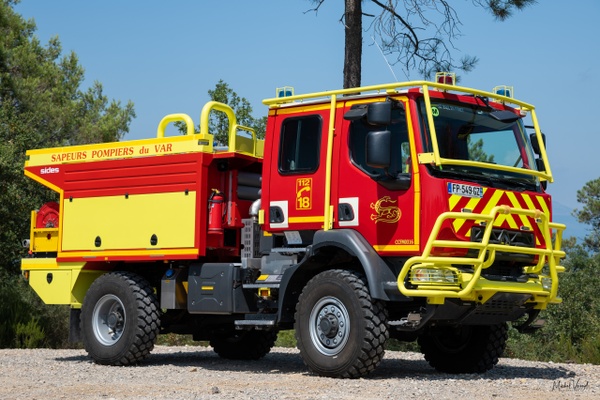 Forest Fire Engine Saint Paul - Emergency Vehicles - Michel Voogd Photography